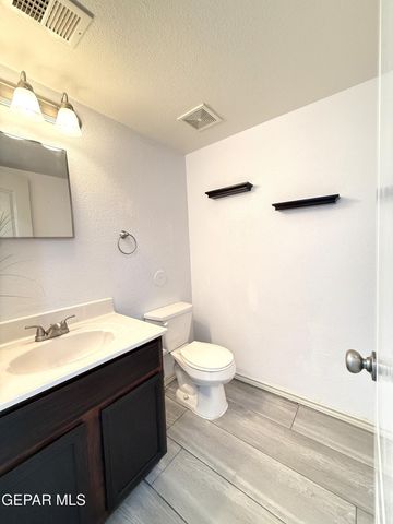 11952 MESQUITE MIEL Drive, El Paso, TX 79934