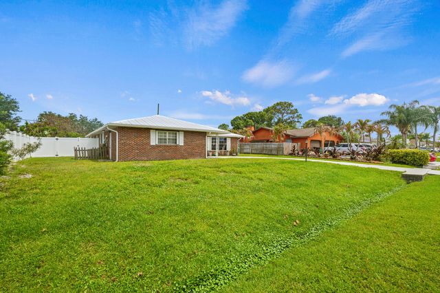 1609 SE Clearmont Street, Port St. Lucie, Port St Lucie, FL 34983