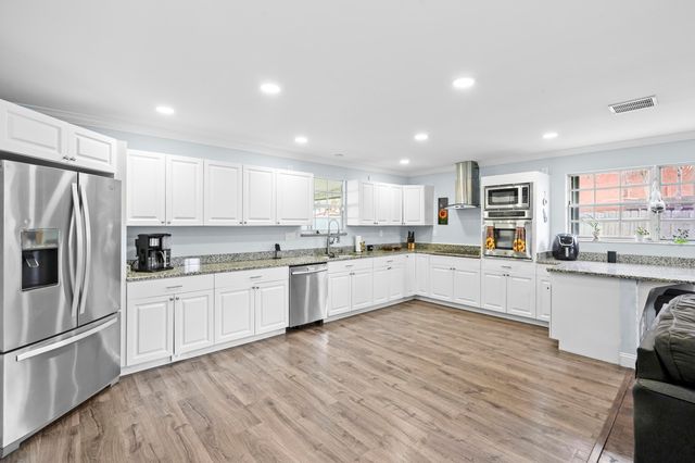 1609 SE Clearmont Street, Port St. Lucie, Port St Lucie, FL 34983