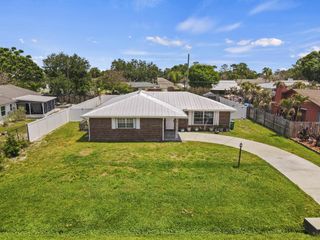 1609 SE Clearmont Street, Port St. Lucie, Port St Lucie, FL 34983