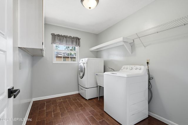 4019 OLD MILL COVE Trail E, Jacksonville, FL 32277