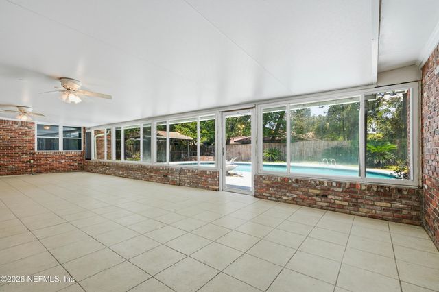 4019 OLD MILL COVE Trail E, Jacksonville, FL 32277