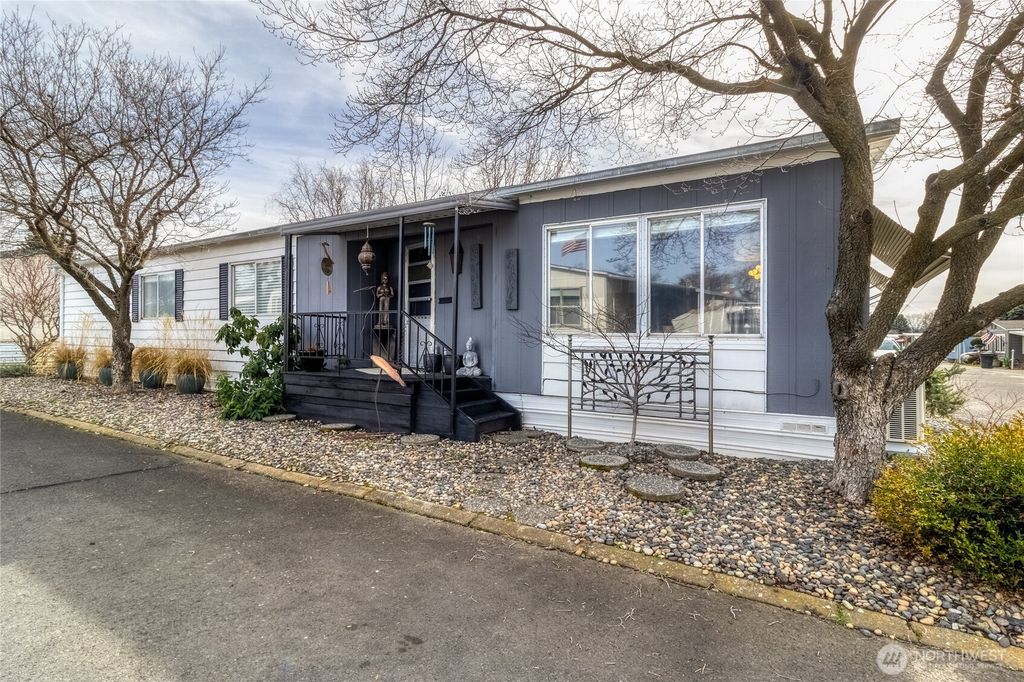 1305 Gloria Lane, Walla Walla, WA 99362