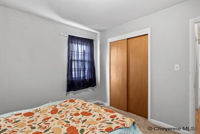 904 JOHNSON AVE, Cheyenne, WY 82001