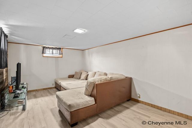 904 JOHNSON AVE, Cheyenne, WY 82001