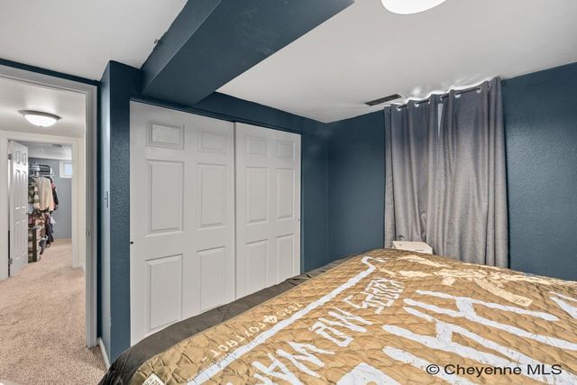 904 JOHNSON AVE, Cheyenne, WY 82001