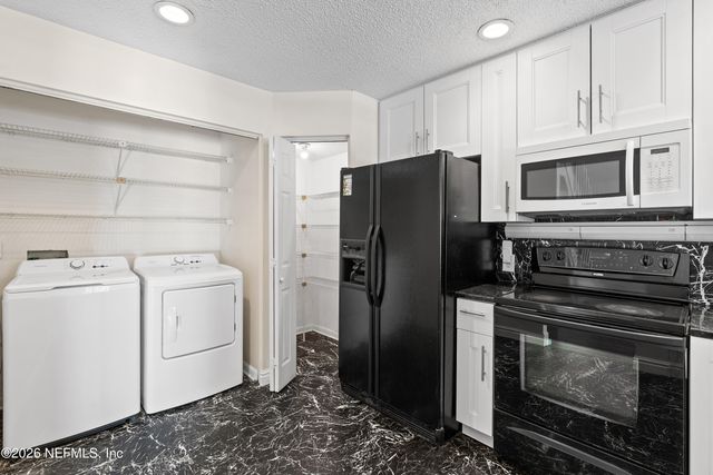 9960 MOORINGS Drive, Jacksonville, FL 32257