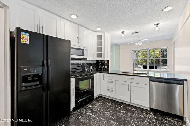 9960 MOORINGS Drive, Jacksonville, FL 32257