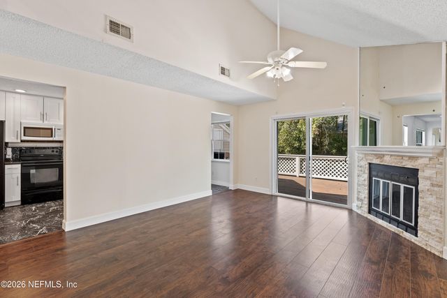 9960 MOORINGS Drive, Jacksonville, FL 32257