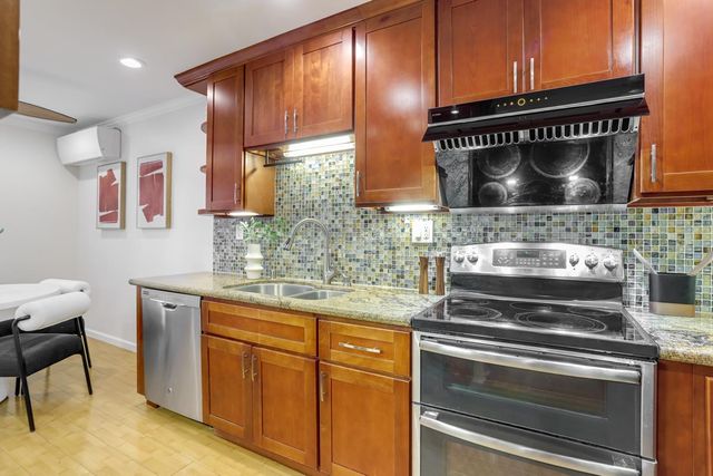 856 La Barbera Drive, San Jose, CA 95126