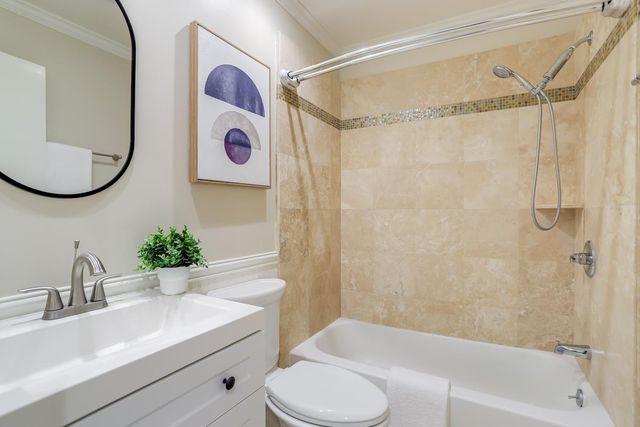 856 La Barbera Drive, San Jose, CA 95126