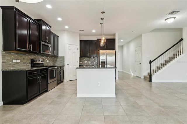 611 MARSH REED DRIVE, Winter Garden, FL 34787