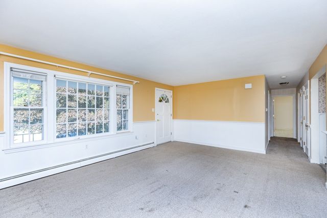 29 Stoney Brook Rd, Methuen, MA 01844