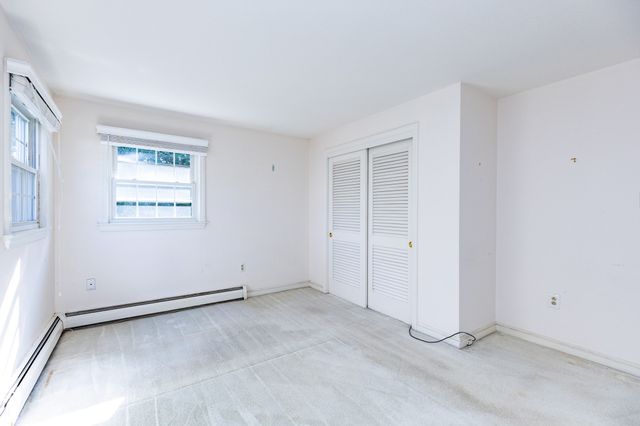 29 Stoney Brook Rd, Methuen, MA 01844