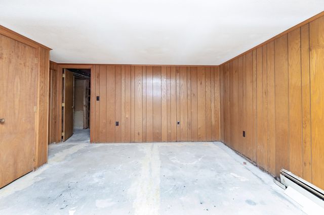 29 Stoney Brook Rd, Methuen, MA 01844