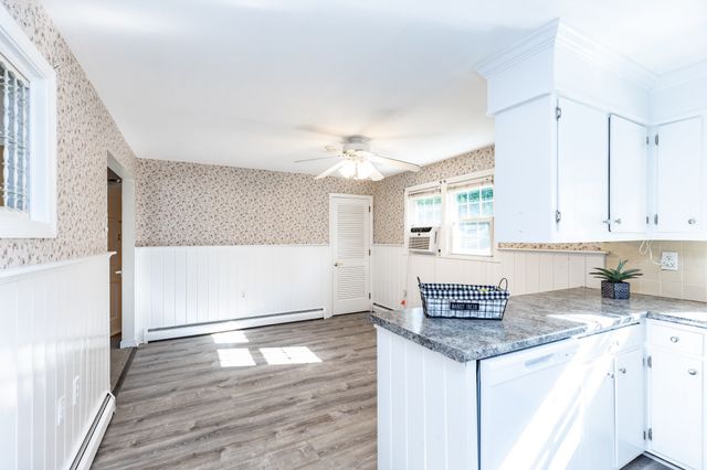 29 Stoney Brook Rd, Methuen, MA 01844