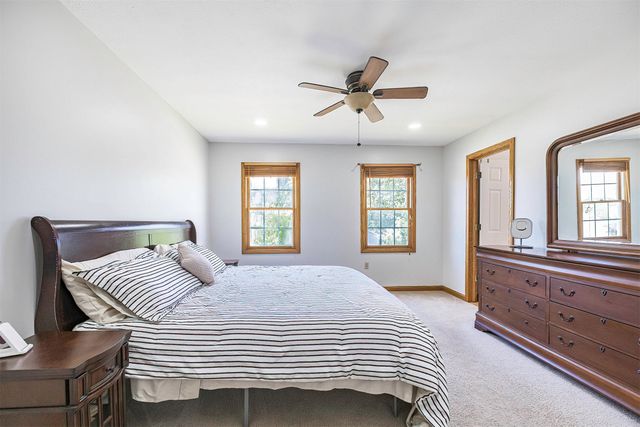 4643 WHITE PINE Drive, Erie, PA 16506