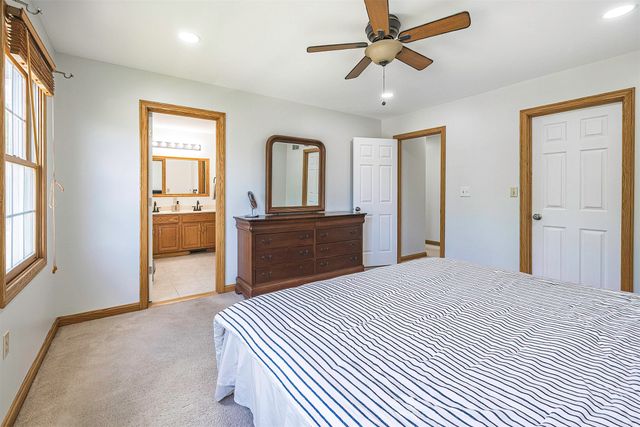 4643 WHITE PINE Drive, Erie, PA 16506