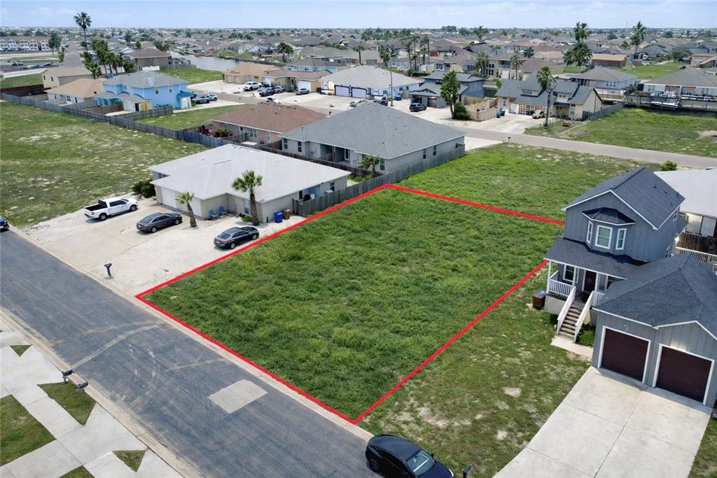 15541 Palmira Ave, Corpus Christi, TX 78418 — exterior