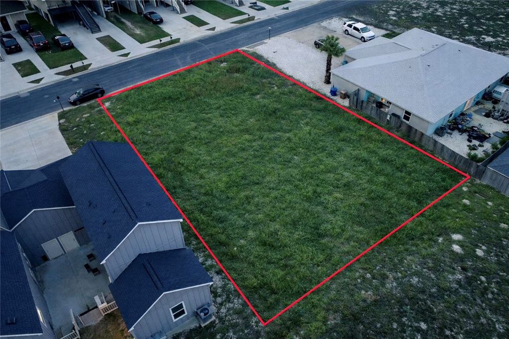 15541 Palmira Ave, Corpus Christi, TX 78418 — photo 3