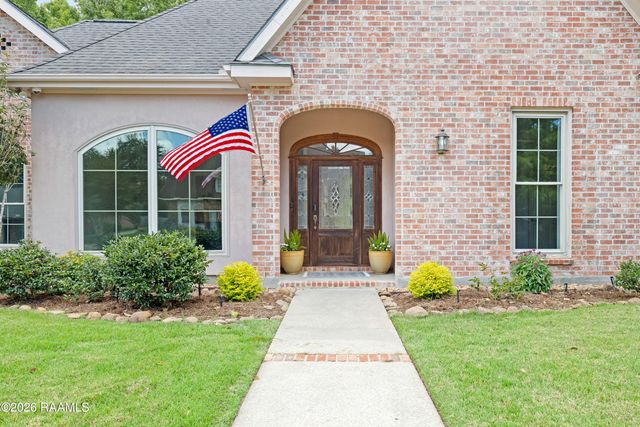 119 E Peck, Lafayette, LA 70508