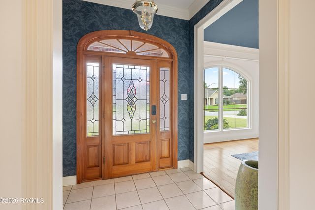 119 E Peck, Lafayette, LA 70508