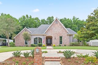 119 E Peck, Lafayette, LA 70508
