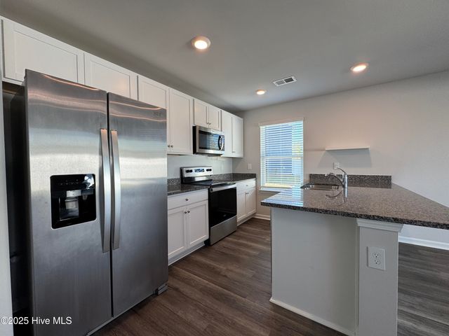 3146 Lobelia Lane, Leland, NC 28451