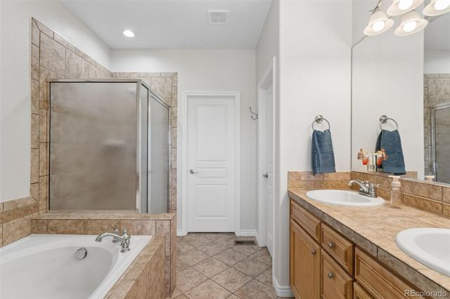 3751 W 136th Avenue P3, Broomfield, CO 80023