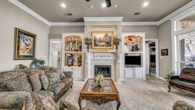 115 Autumn Springs Court, Weatherford, TX 76087