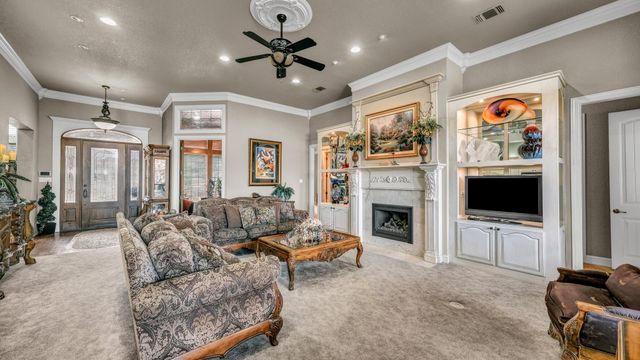 115 Autumn Springs Court, Weatherford, TX 76087