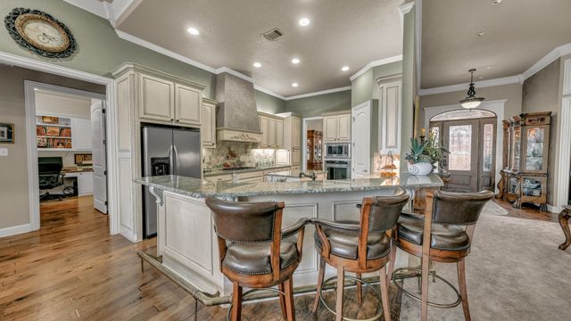 115 Autumn Springs Court, Weatherford, TX 76087