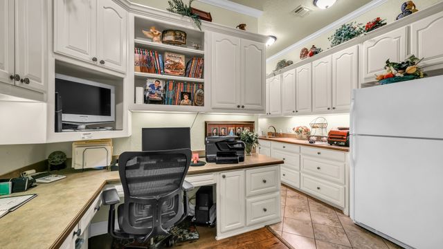115 Autumn Springs Court, Weatherford, TX 76087