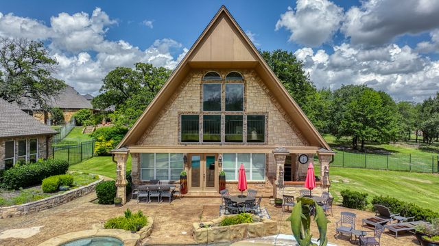 115 Autumn Springs Court, Weatherford, TX 76087
