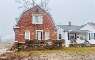 19445 Fenmore Street, Detroit, MI 48235