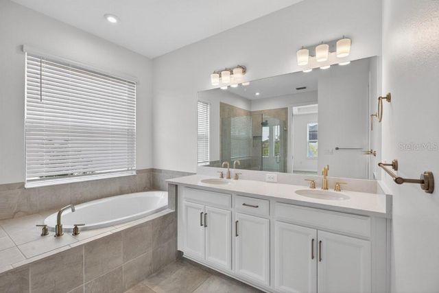 6126 MAIDENSTONE WAY, Palmetto, FL 34221