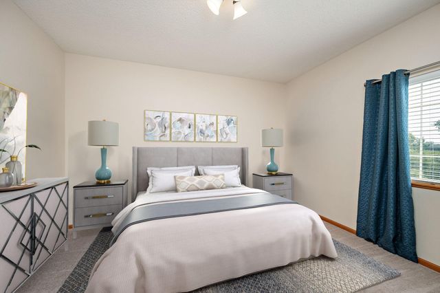 12727 College View Drive 203, Eden Prairie, MN 55347