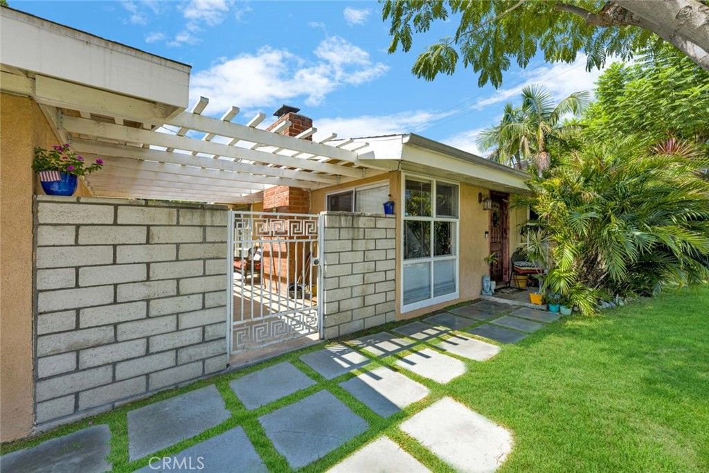 205 S Flower, Orange, CA 92868 — photo 2