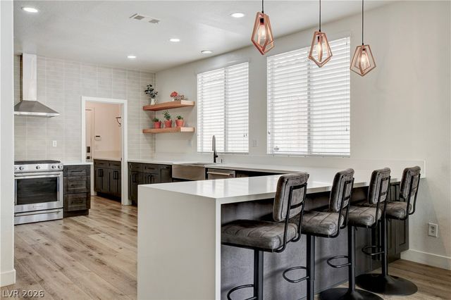 1854 Desert Forest Way, Henderson, NV 89012