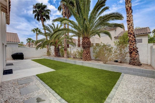 1854 Desert Forest Way, Henderson, NV 89012
