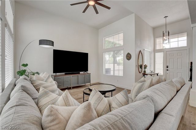 1854 Desert Forest Way, Henderson, NV 89012