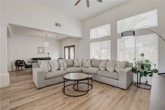 1854 Desert Forest Way, Henderson, NV 89012