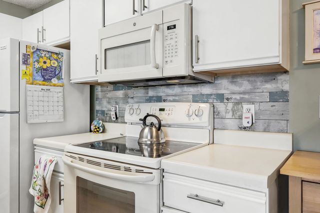 2257 Huntingdon Dr Apt G, Surfside Beach, SC 29575