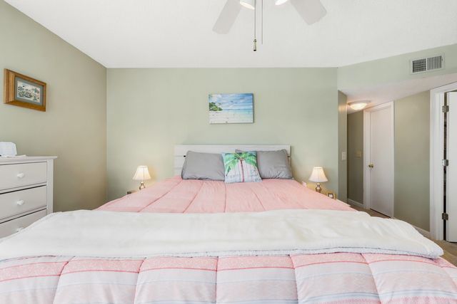 2257 Huntingdon Dr Apt G, Surfside Beach, SC 29575