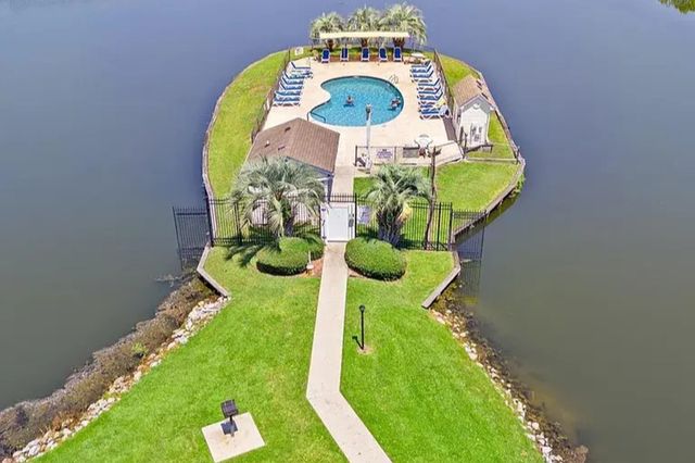 2257 Huntingdon Dr Apt G, Surfside Beach, SC 29575