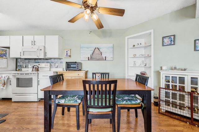 2257 Huntingdon Dr Apt G, Surfside Beach, SC 29575