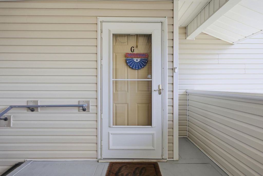 2257 Huntingdon Dr Apt G, Surfside Beach, SC 29575 — photo 2