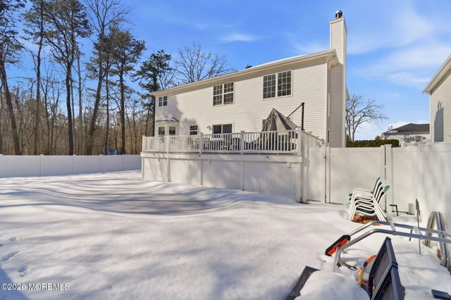 42 Diamond Lane, Howell, NJ 07731