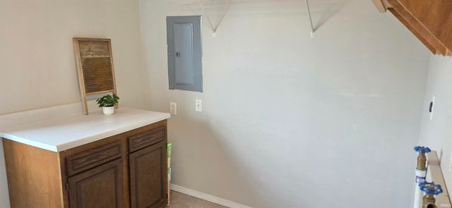 2115 W Delaware Street, Evansville, IN 47712