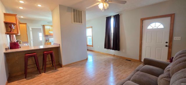 2115 W Delaware Street, Evansville, IN 47712